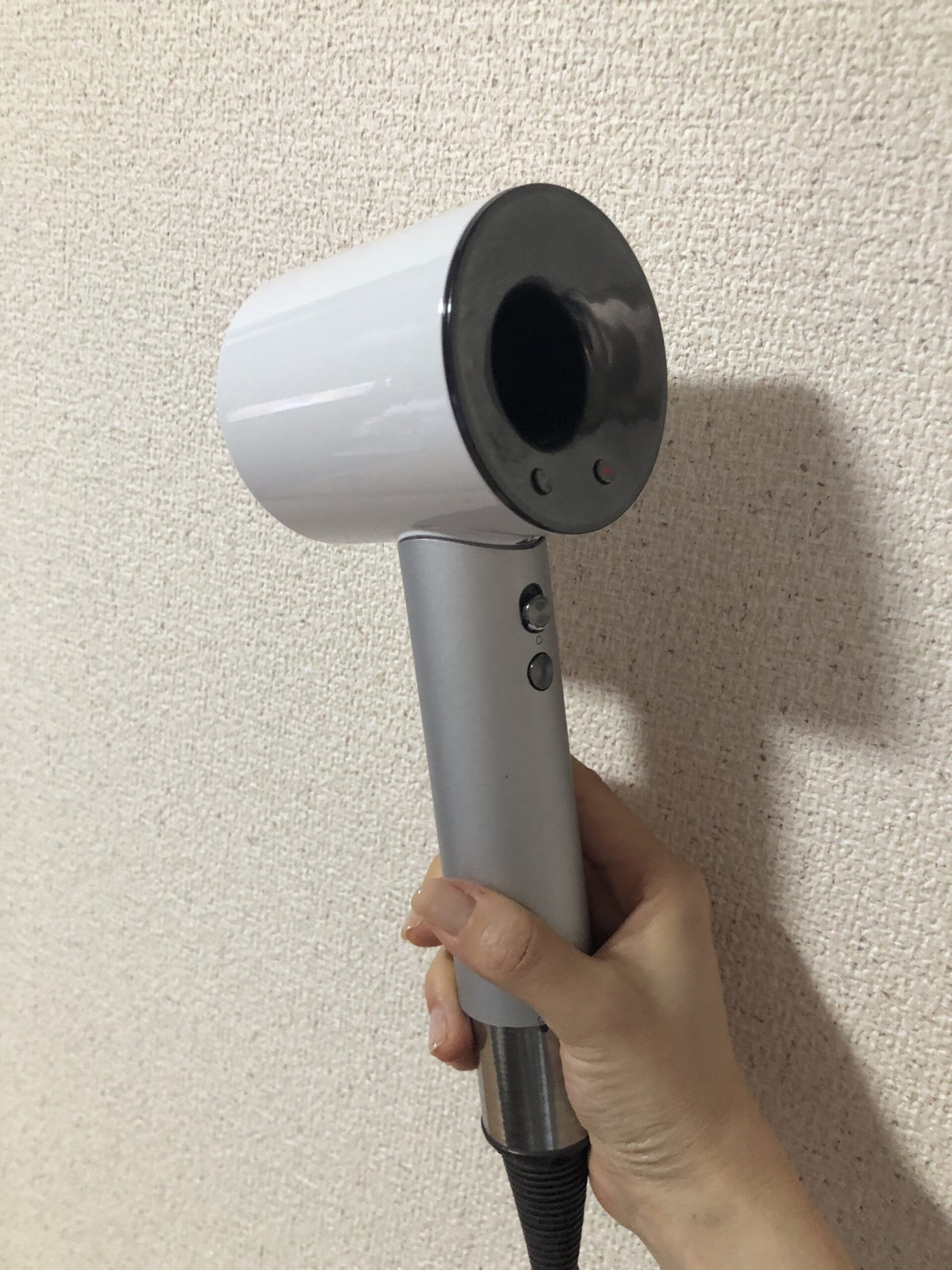 DYSON 壊れたドライヤーはどなたか要るでしょうか ダイソンドライヤー【知って安心】壊れやすいと言われる理由と